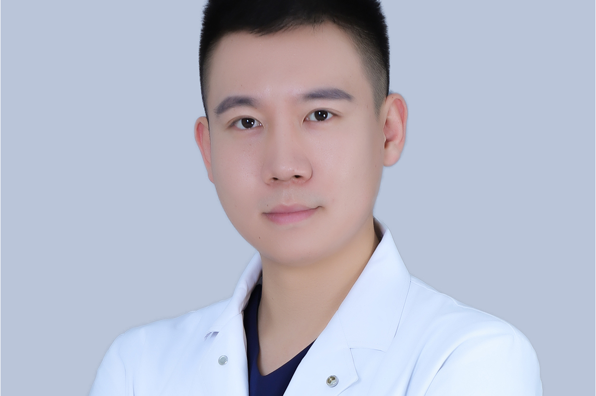  p>王雨晨,男,西安国际医学中心医院 sup data-ctr