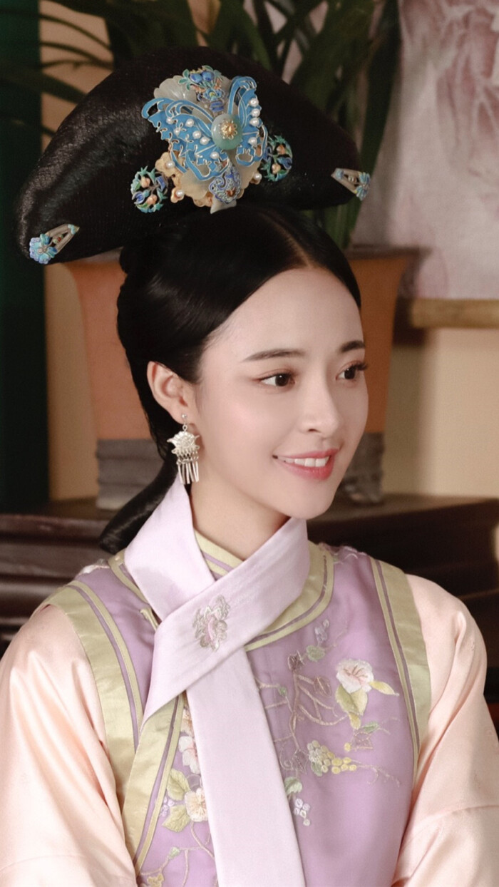  p>年姝媛,电视剧《 a target="_blank" href="/item/花落宫廷错流年