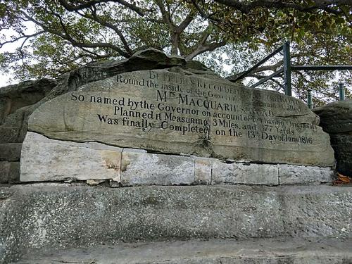  p>麦考利夫人座椅(mrs macquaries chair)位于 a href="#" data