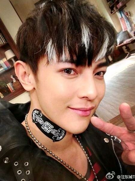 《 a target="_blank" href="/item/终极x宿舍/1313