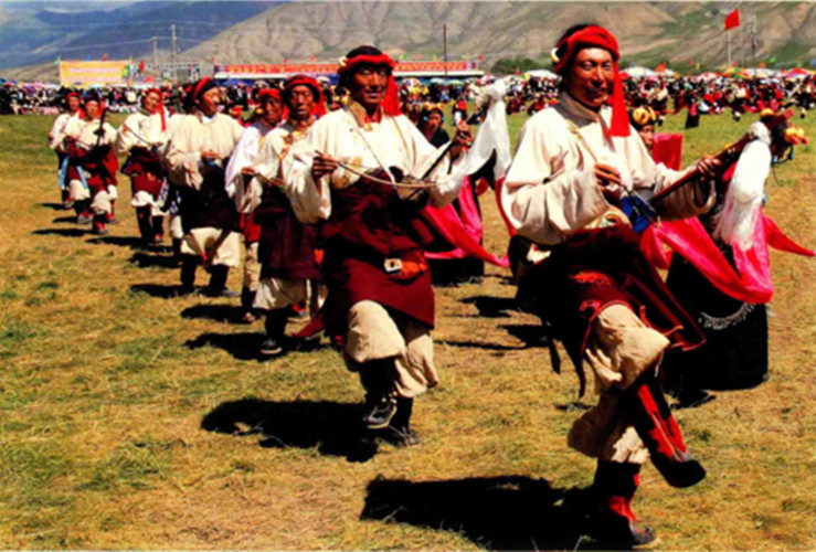 锅庄舞(囊谦卓干玛)