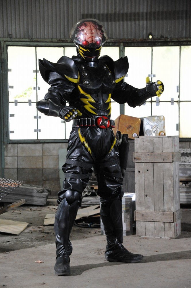 ">破坏士,是日本特摄电影《机械士 reboot》中初登场的敌对机械人战士