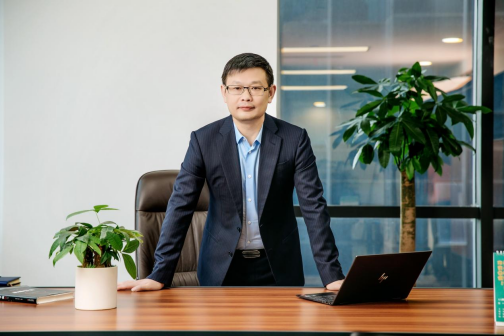 王飞（万商云集董事长）_百度百科