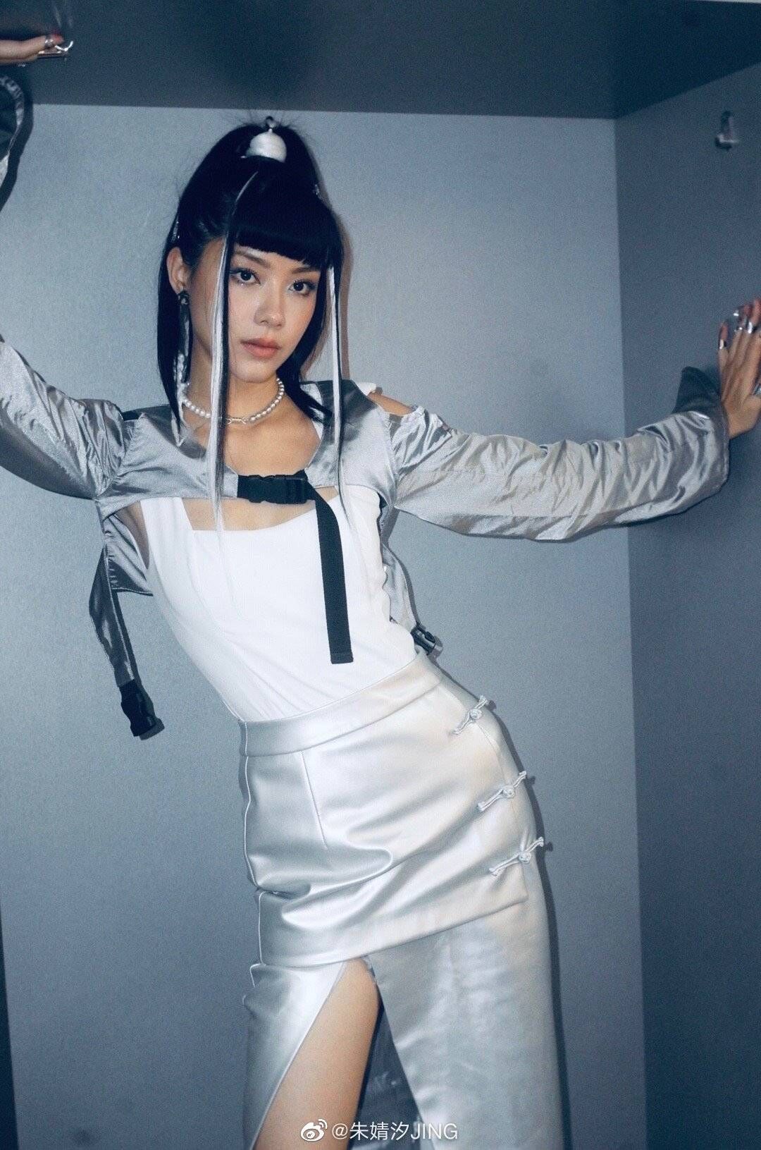 朱婧汐
