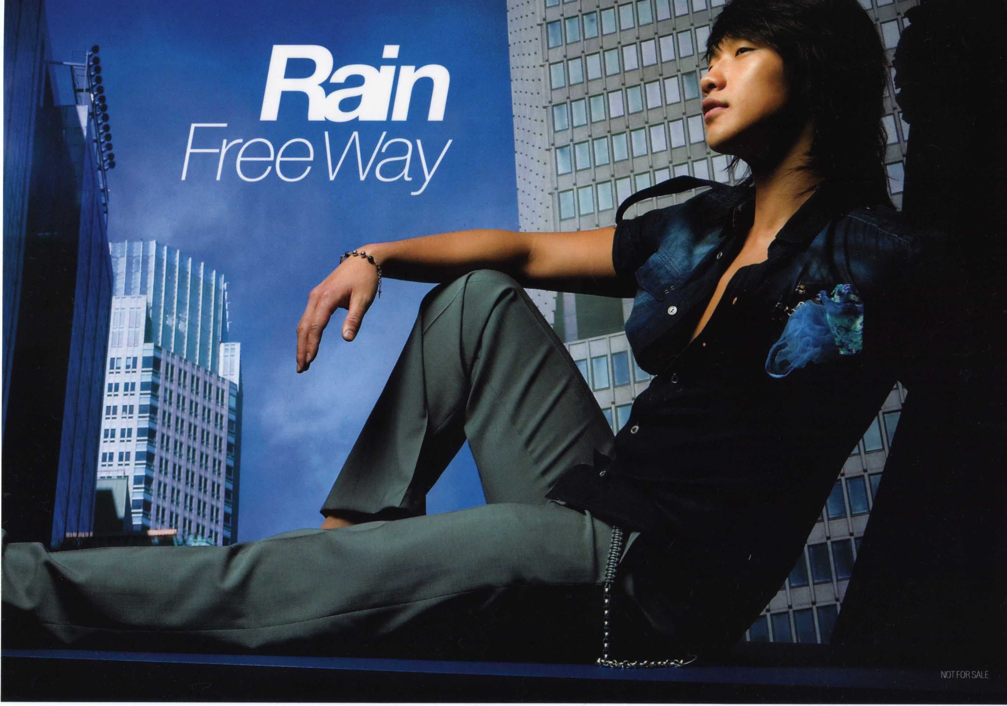  p>郑智薰(rain),1982年6月25日出生于韩国首尔,韩国流行男歌手,演员