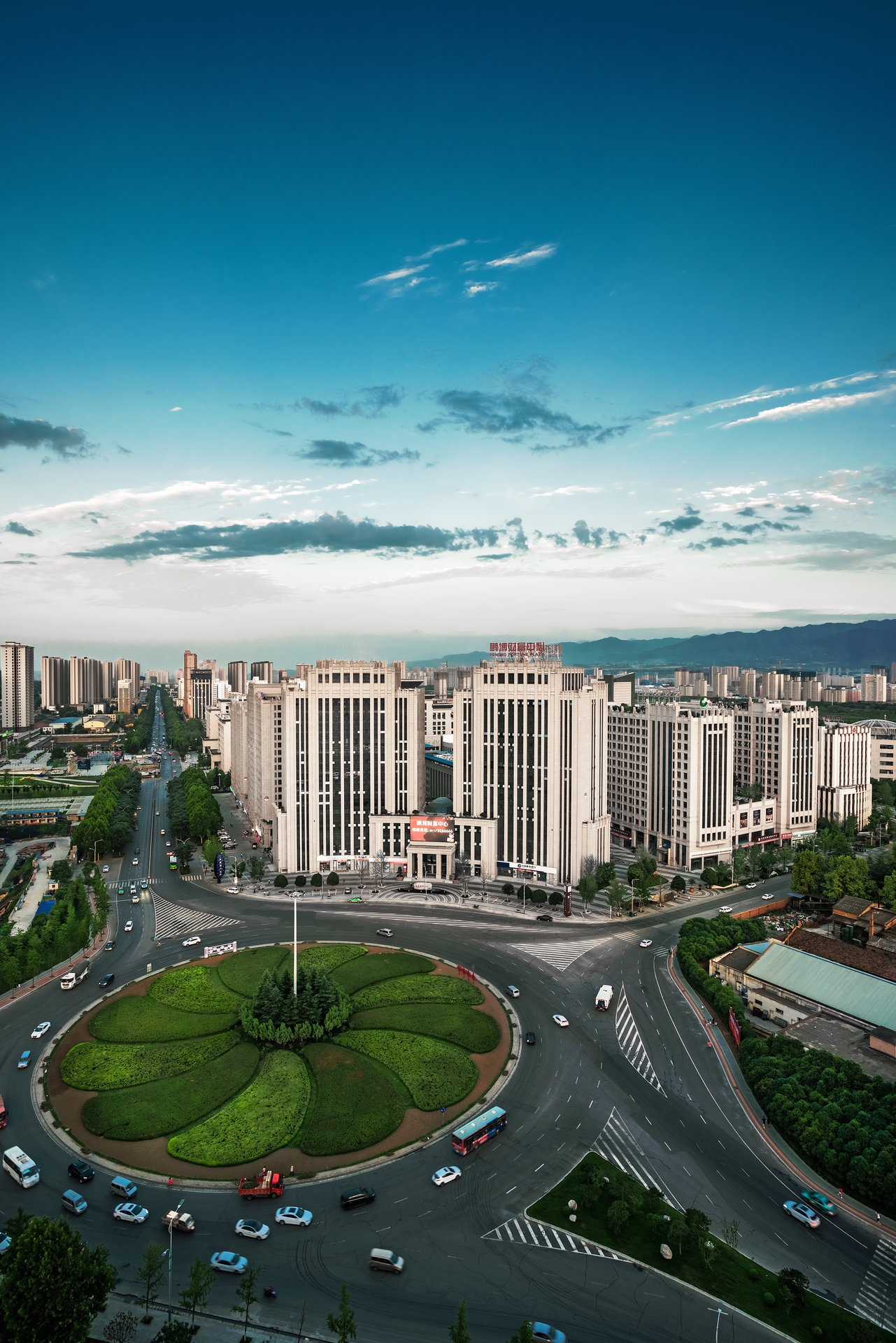  p>鹏博财富中心由宝鸡市鹏博房地产开发有限公司全力打造,项目位居 a