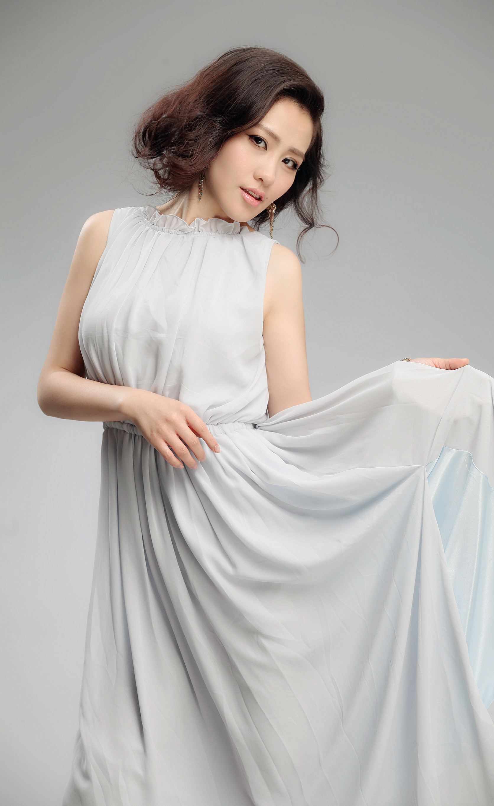  p data-id="go0fr6uu43">吴若曦,出生于吉林省