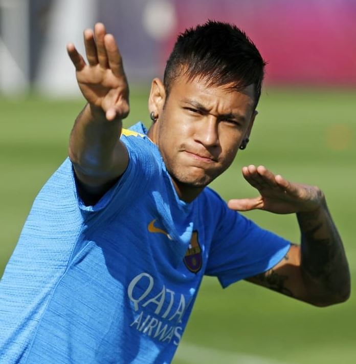 p>内马尔·达·席尔瓦·儒尼奥尔(neymar da silva santos júnior)