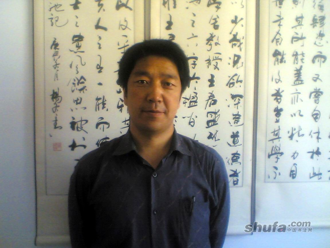 id="gnb0c36tsn">杨冬青,男,1963年11月生,笔名朔墨子,宁夏隆德人