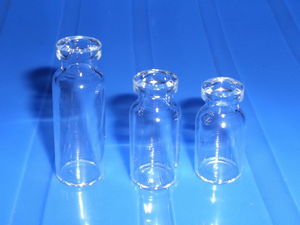  p>硼硅酸玻璃,又称硼硅酸盐玻璃,是指基本成分为 sio sub>2 /sub>,b 