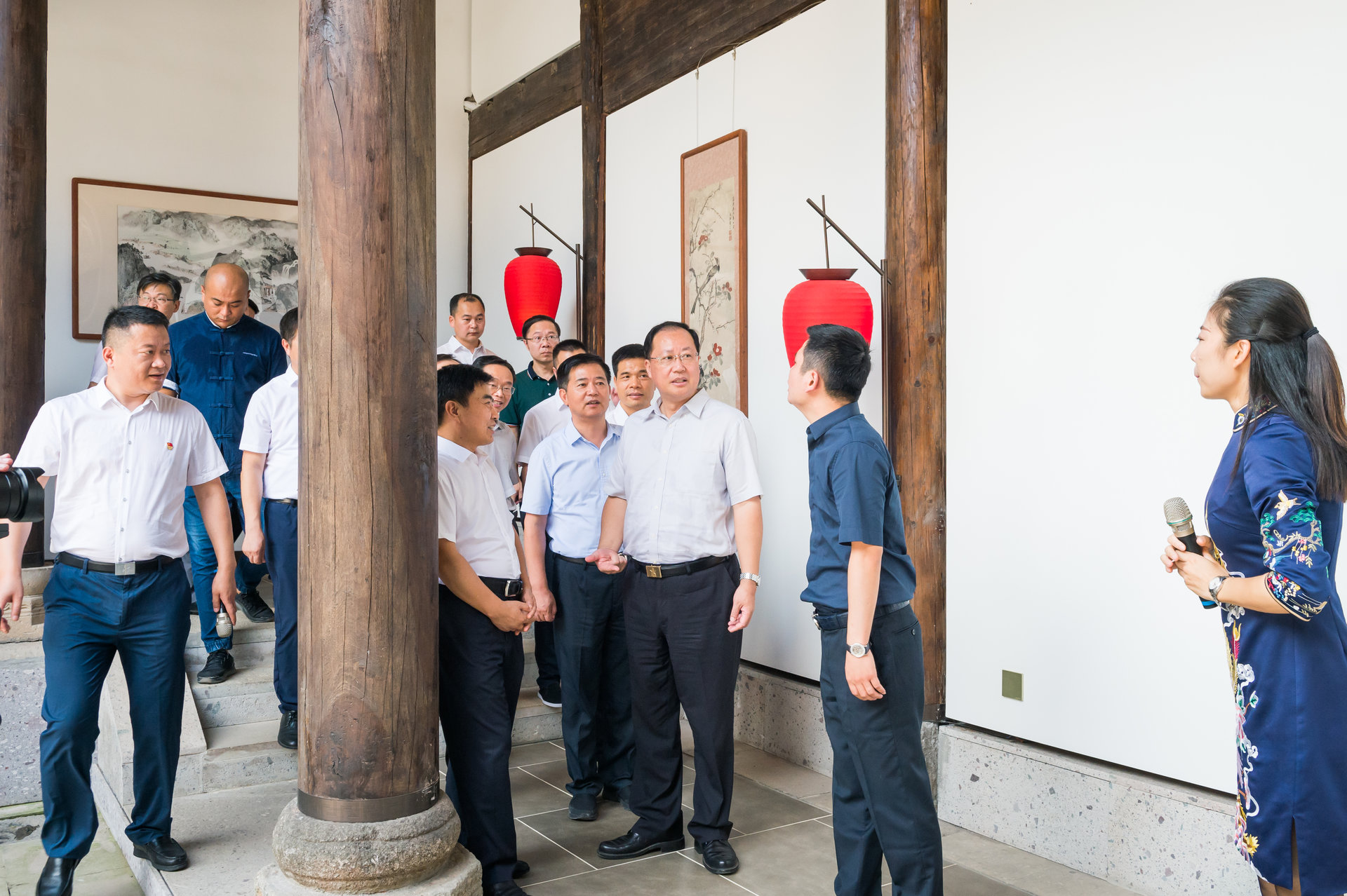 刘汉军1985年10月16日生于江西 a target="_blank" href="/item/上饶