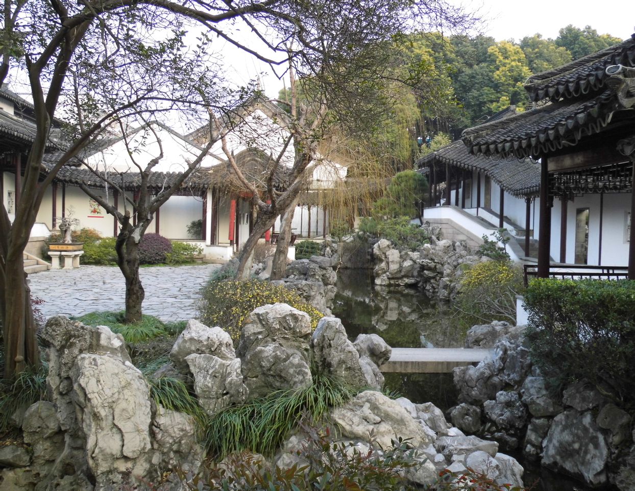  p>瞻园位于江苏省 a target="_blank" href="/item/南京市/2207627"