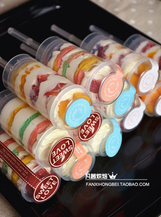 彩虹推推乐蛋糕