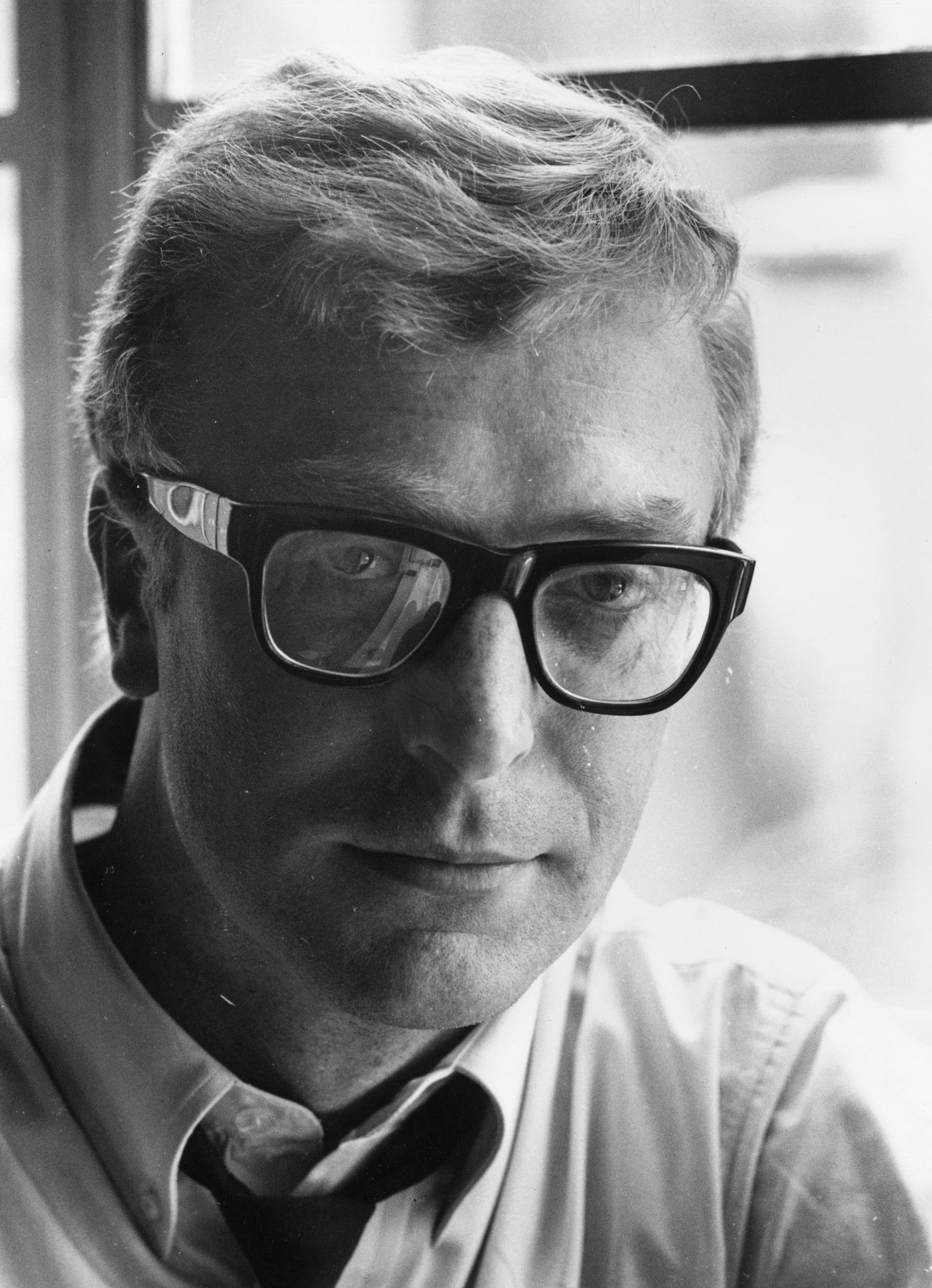  p>迈克尔·凯恩(sir michael caine),1933年3月14日出生于英国伦敦