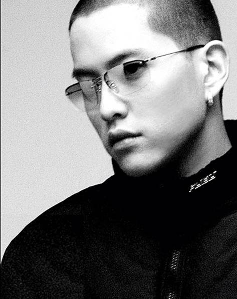  p>文诚熏(         ),男,韩国组合 a target="_blank" href="/item