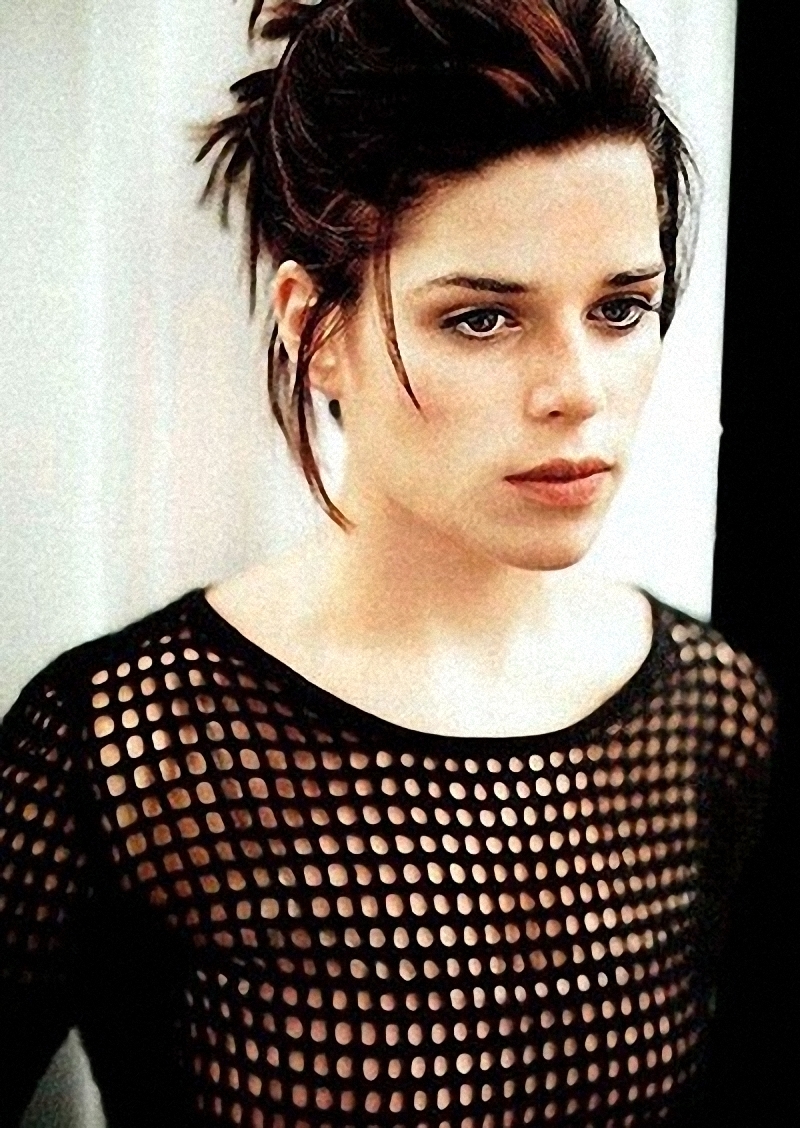 neve campbell