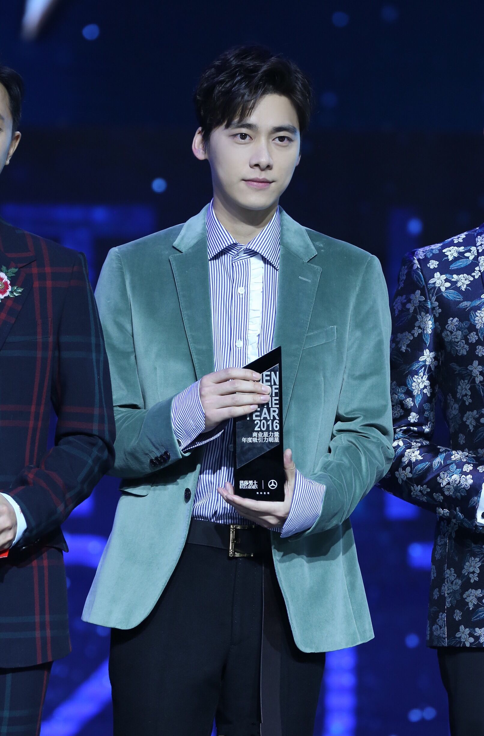  p>李易峰,1987年5月4日出生于四川省成都市,中国内地男演员,流行乐