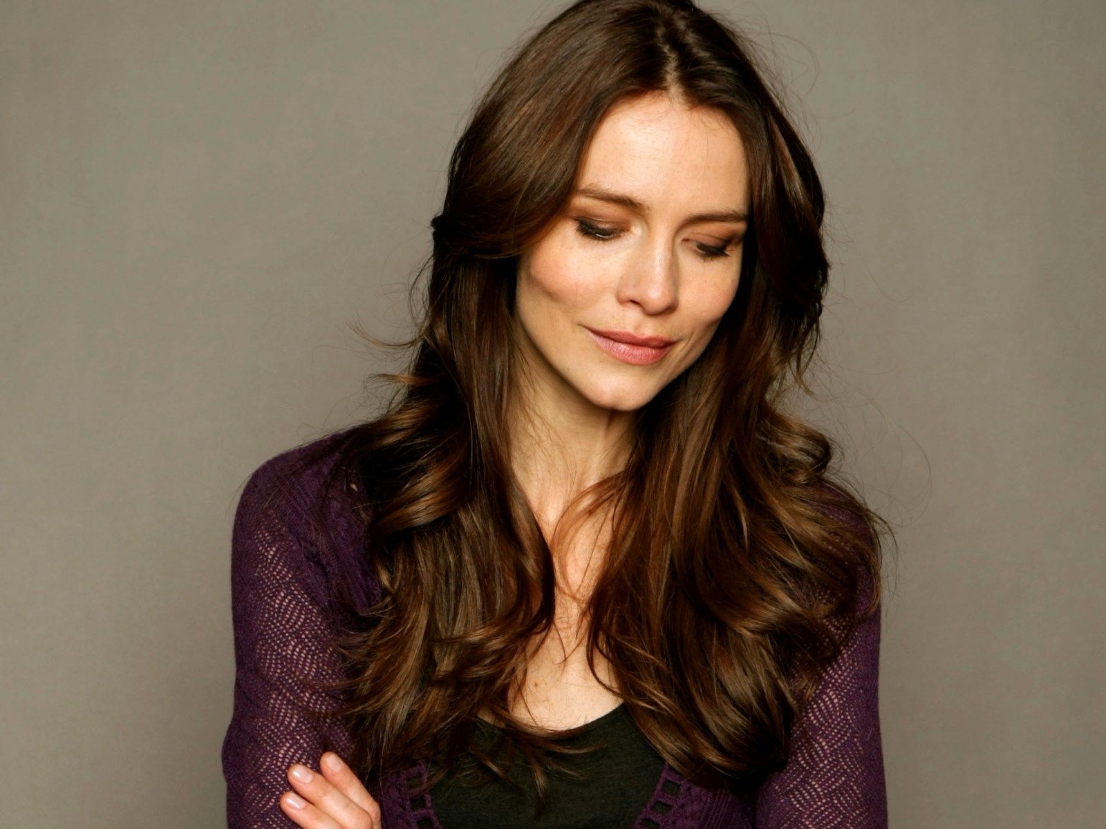  p>萨弗蓉·布罗斯 i>(saffron burrows) /i>,1972年10月22日生于英国