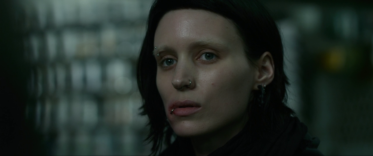  p>《龙纹身的女孩》( i>the girl with the dragon tattoo /i>)是 a