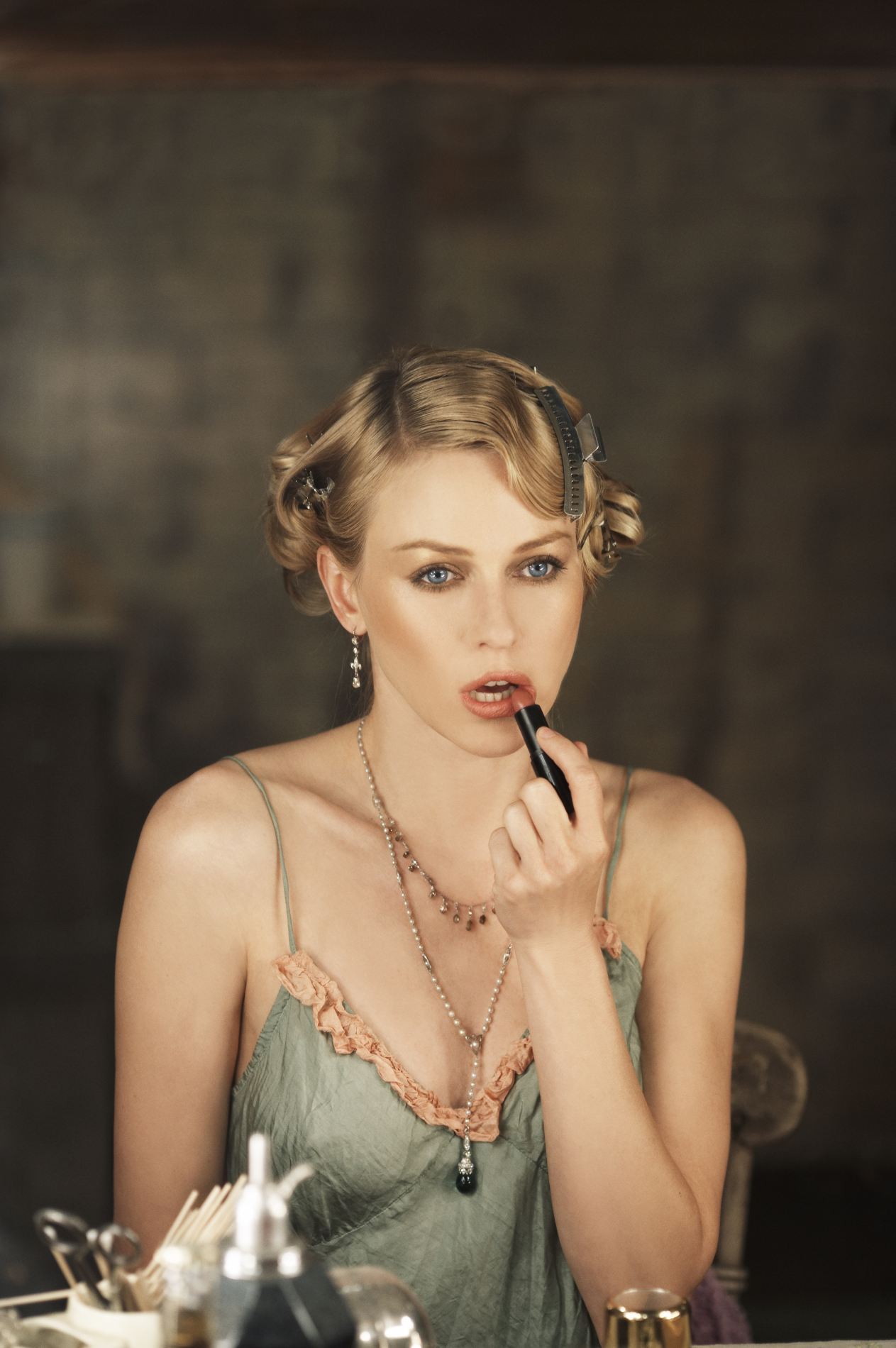  p>《金刚》是2005年上映的一部冒险电影,重拍1933年经典同名电影