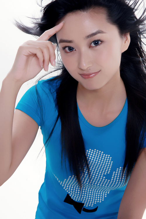  p data-id="gmwymjlfeo">点点是山东电视台综艺频道主持人 a target=