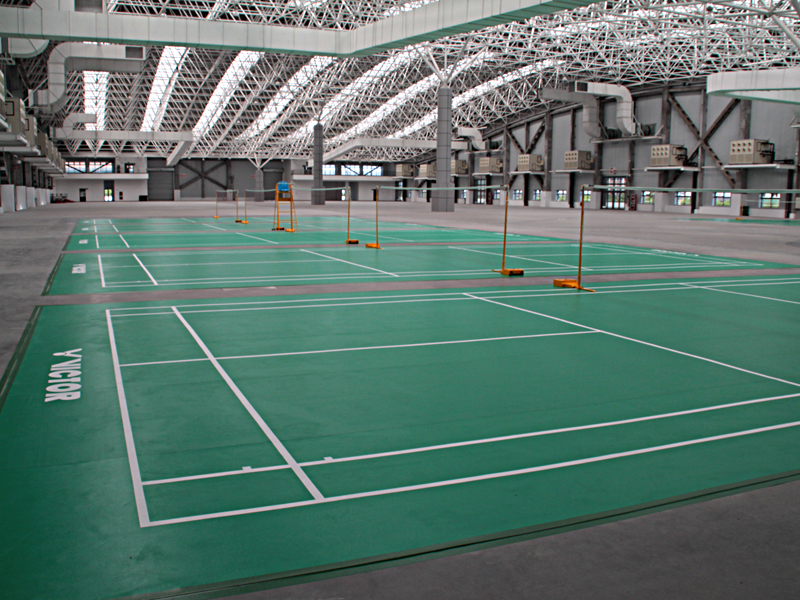  p>昆山国际会展中心由上海华敏置业(集团)有限公司承建,昆山华敏国际