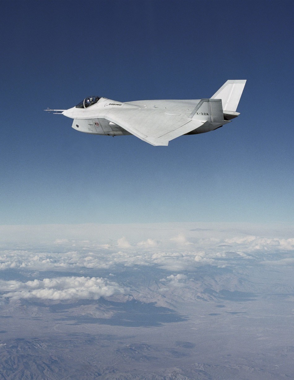 -32技术验证机,是波音公司为了获得美国军方 a target="_blank" href=