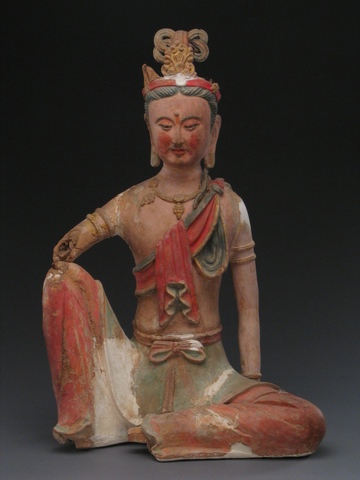 彩绘泥塑菩萨像