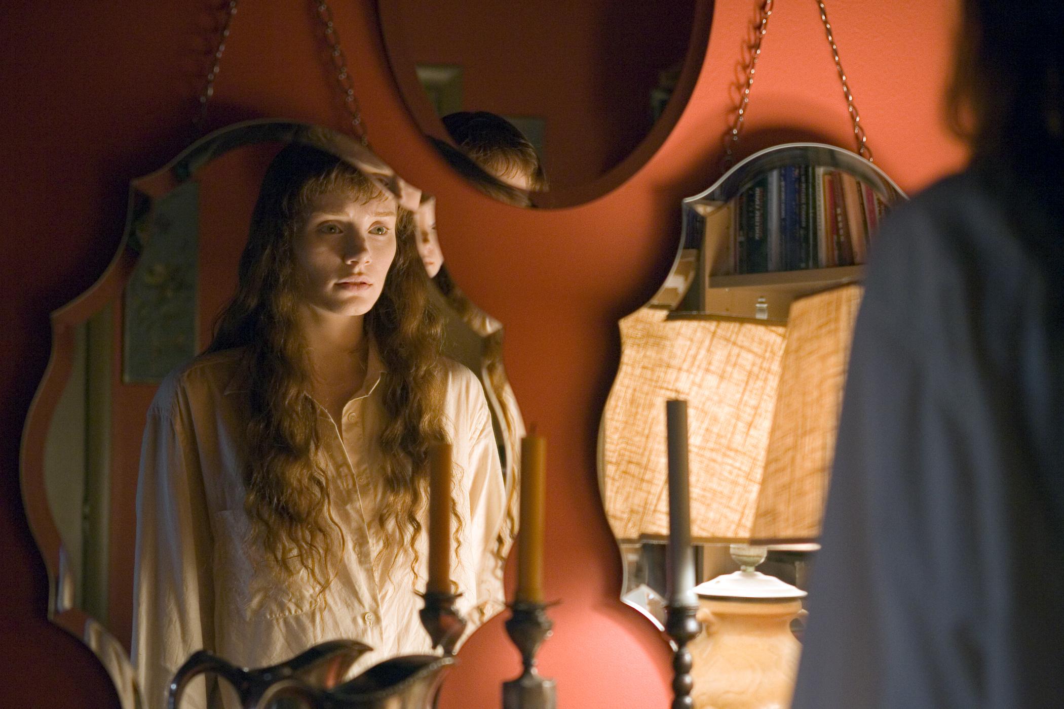  p>《水中女妖》是由美国华纳兄弟制作发行的110分钟奇幻影片.