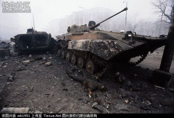  p>格罗兹尼巷战,这是越战以后最残酷最血腥的 a href="#" data-lemma