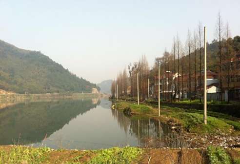 新山水库