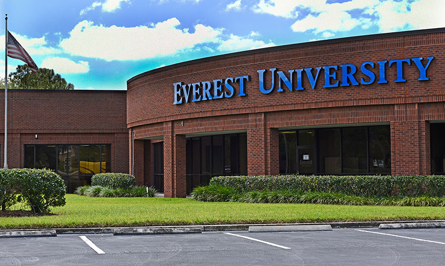 艾弗瑞斯特大学