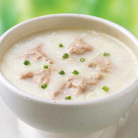  p data-id="gnbhq3kz57">猪肉粥是以猪瘦肉,糯米为主料制作的药膳.