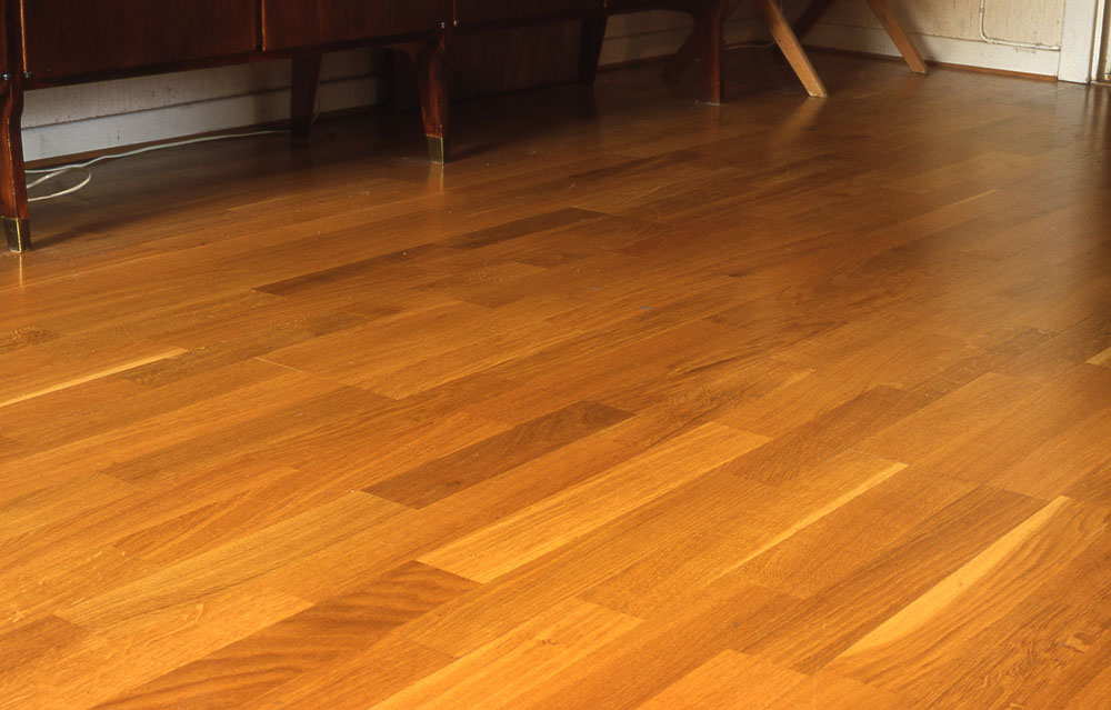 欧瑞特自发热地板