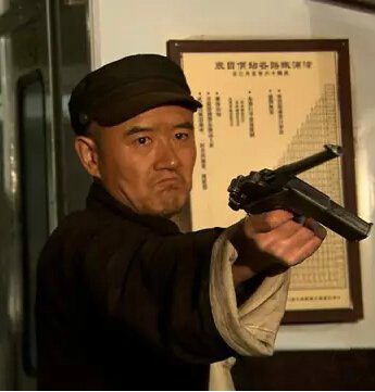  p>王强是在《 a target="_blank" href="/item/飞虎队/16108053"