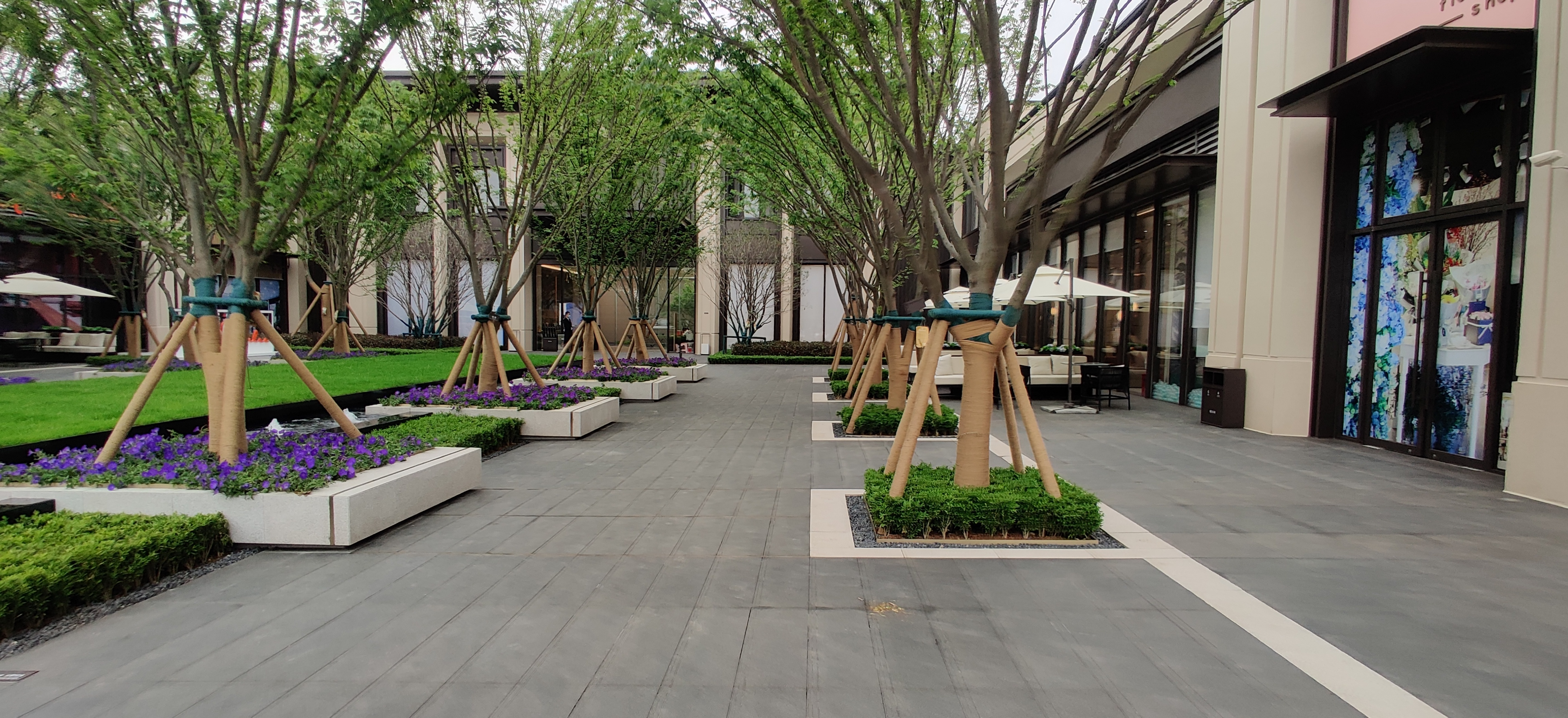  p>东原启城一期位于武汉市洪山白沙洲,由 a target="_blank" href="