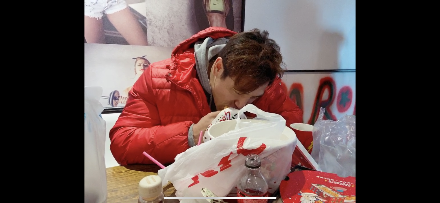  p data-id="gnbq6xuda1">李亚强是中国职业健美运动员.