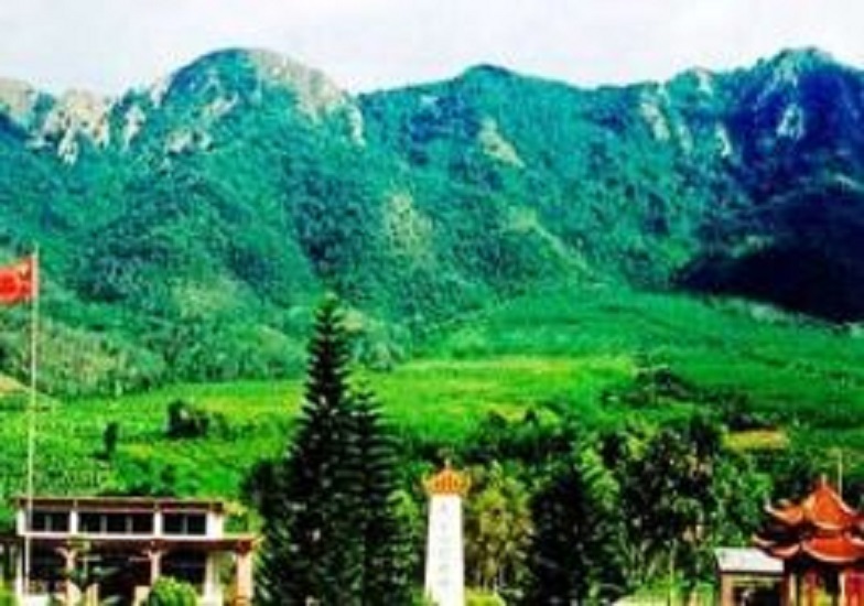毛公山