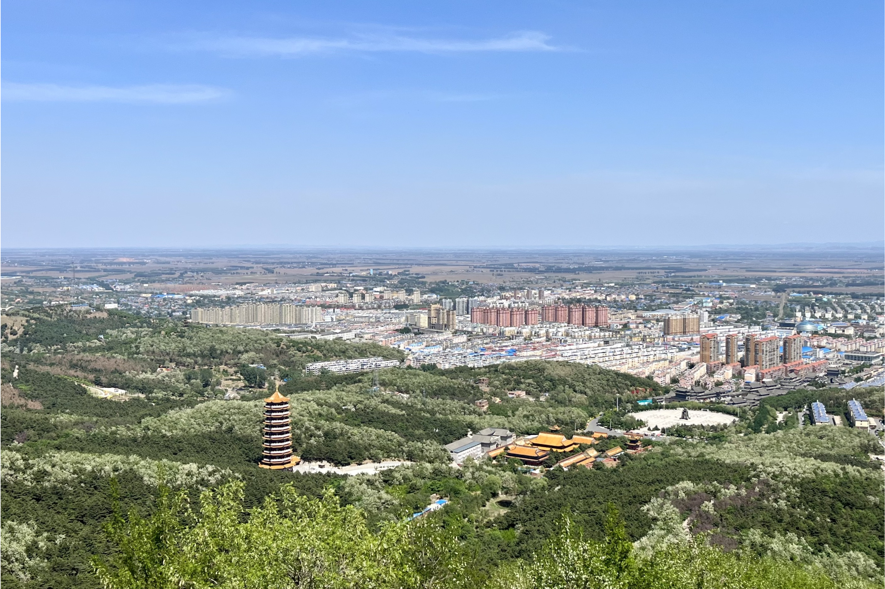 调兵山市,辽宁省辖县级市,由 a target="_blank" href="/item/铁岭市