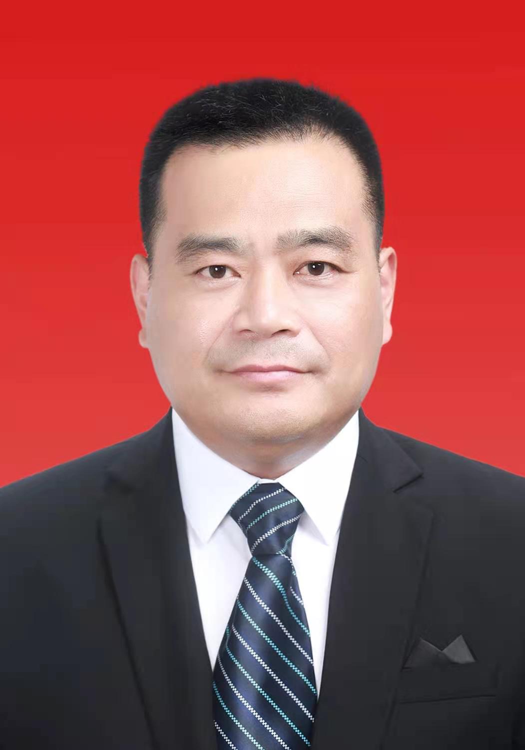 现任河南省登封市市场监督管理局党组书记,局长兼登封市市场监管综合