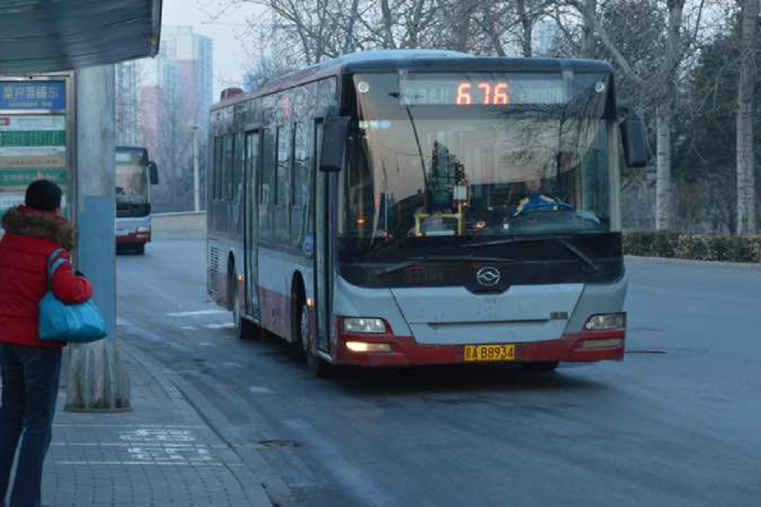 北京公交676路