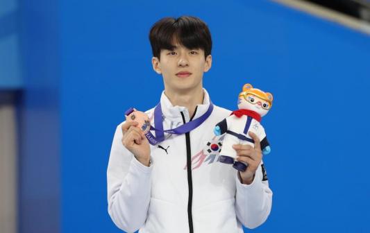 张成宇（韩国短道速滑运动员）_百度百科