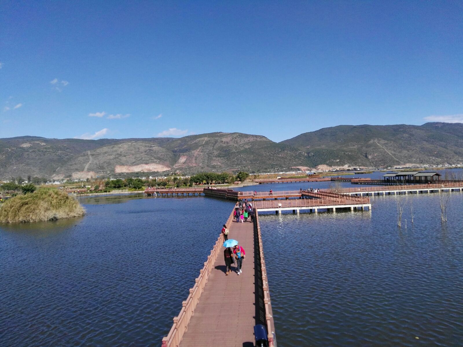 data-id="gnx3ipse0e">坝心镇,隶属于云南省红河哈尼族彝族自治州石屏