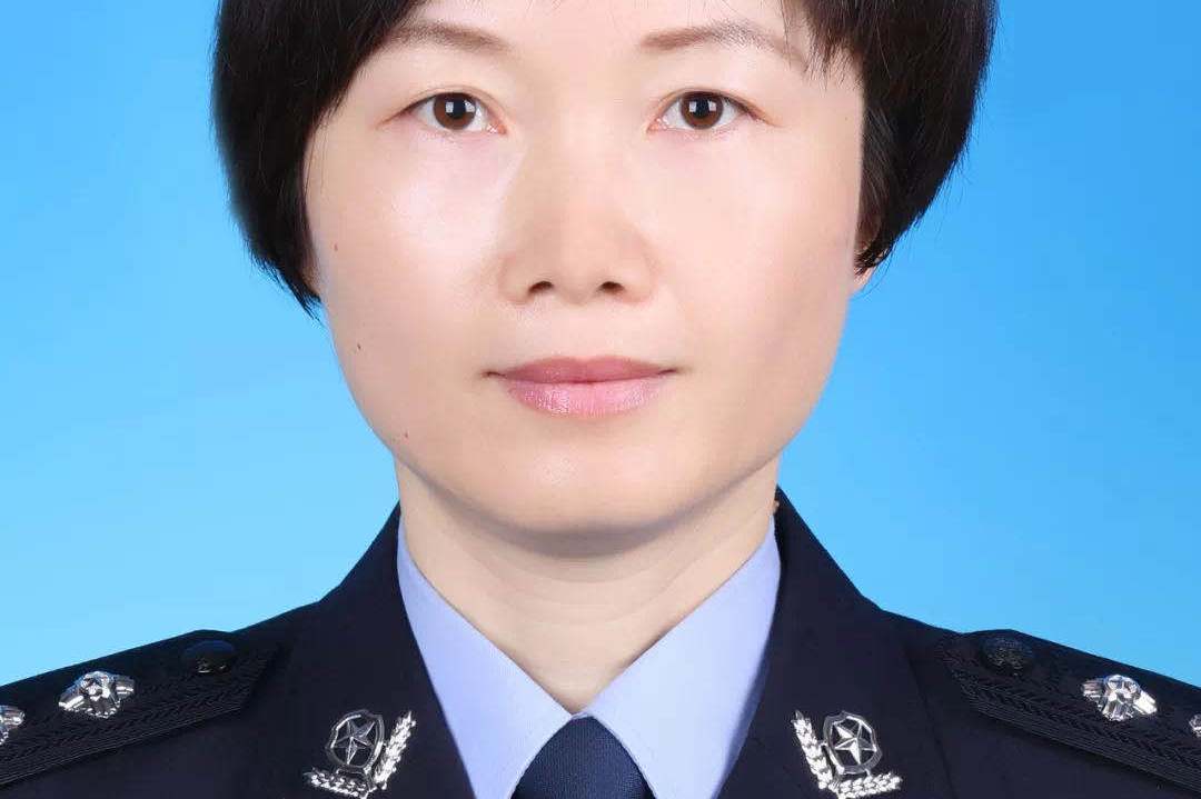  p>王凤丽,女,1975年10月出生,籍贯浙江海盐,1997年8月参加工作,中共