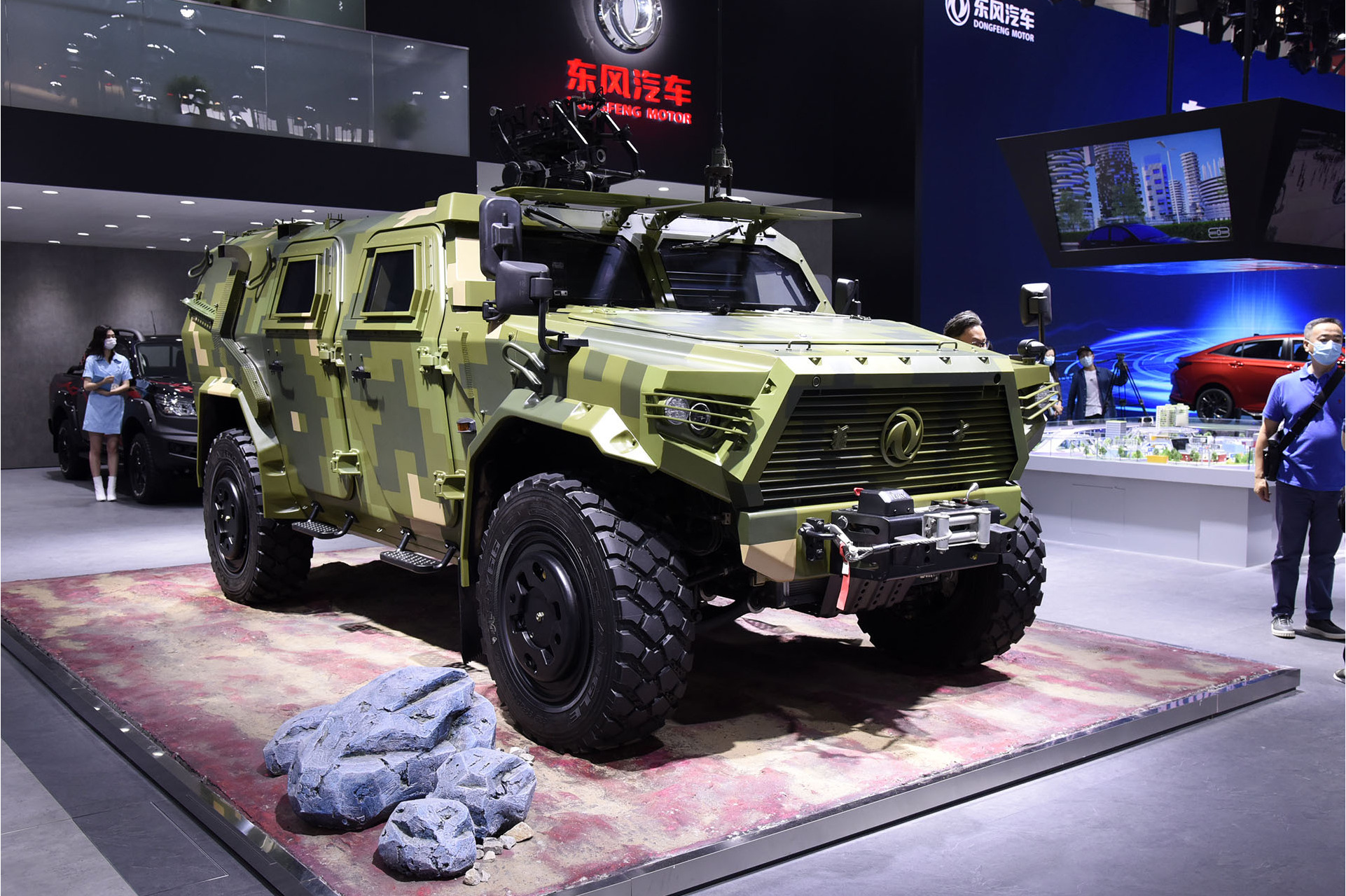 中国猛士越野车