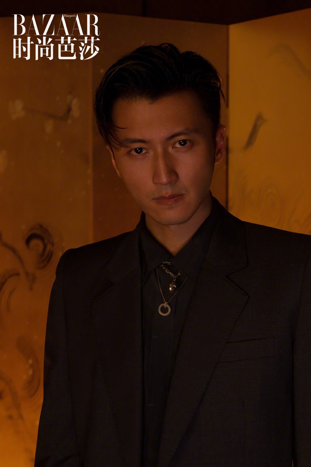 香港,祖籍广东番禺,华语男歌手,演员,音乐创作人,制作人,主持人,青年 