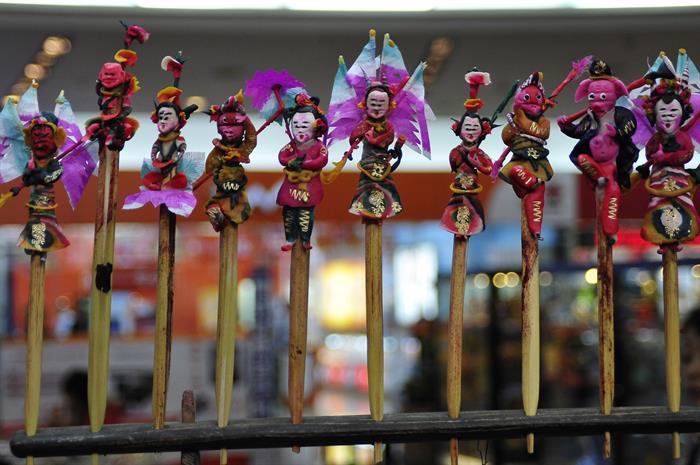 data-id="gnbbbgl5cy">面人(曹县江米人),流行于山东省曹县一带的传统