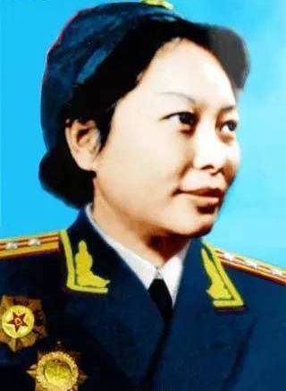 王新兰