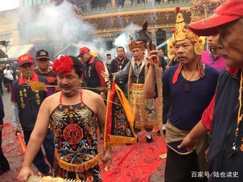 装神弄鬼的“扶乩”——神明外衣下的神经质内核_百科TA说
