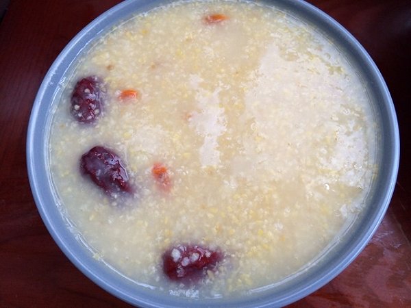  p> 小米渣滓粥 小米100克 /p>